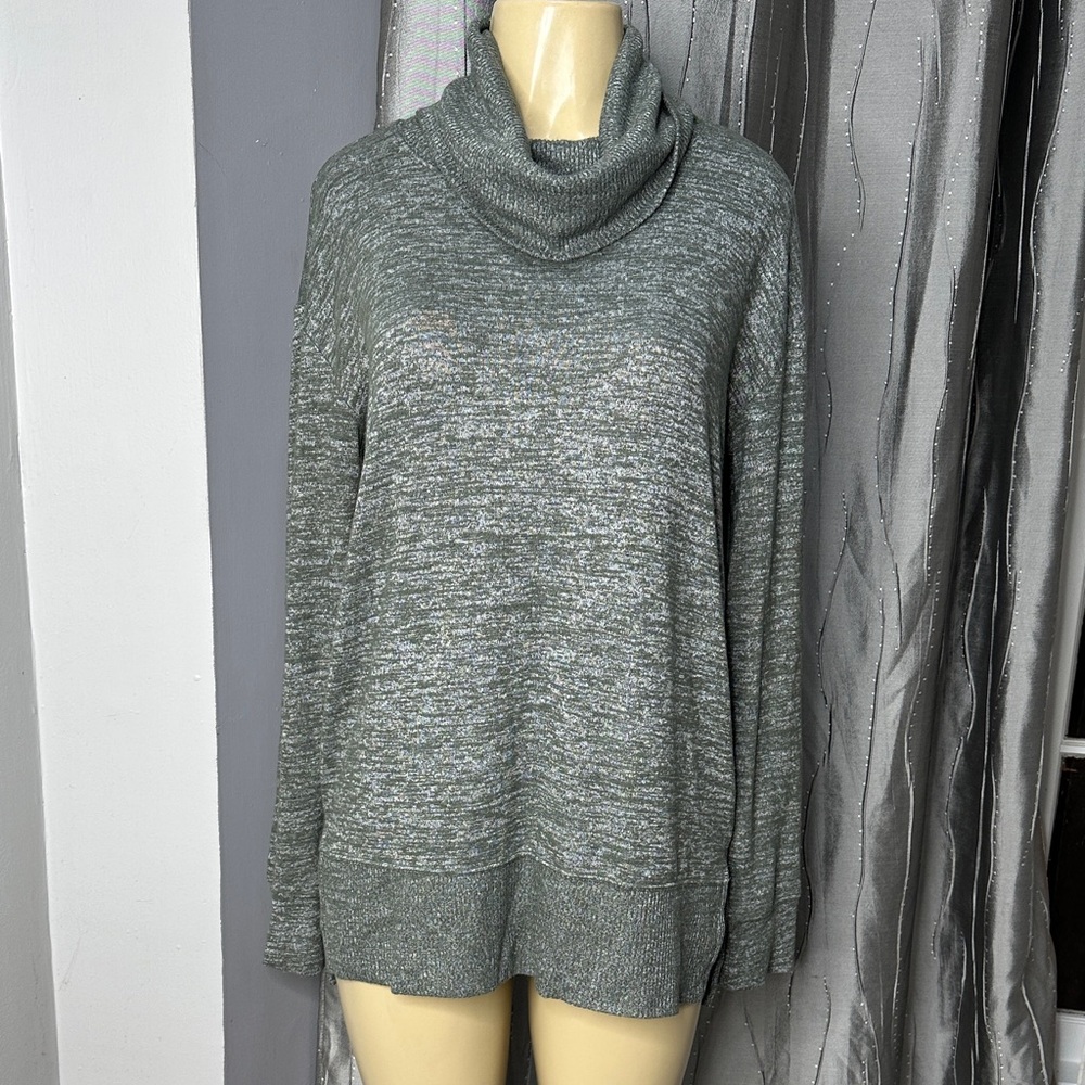 Gap Women’s Sz M Sweater Green-Gray  Tunic Cowl Neck Lightweight Long Sleeve